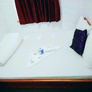 Deluxe Double Room Bath
